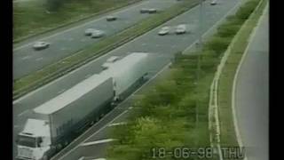 Police Camera Action  M25 Truck Crash [upl. by Viridi]