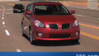 2009 Pontiac Vibe Review  Kelley Blue Book [upl. by Hannibal]